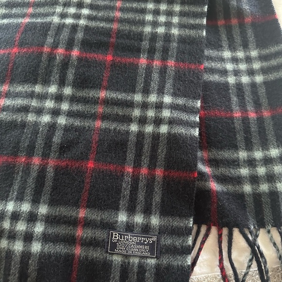 Burberry 100% Cashmere Scarf Plaid - Picture 2 of 6